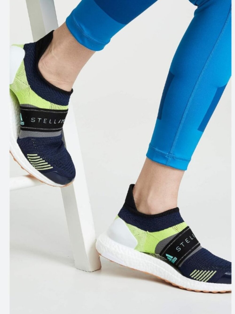Adidas x Stella McCartney Ultra Boost x 3D Sneaker  US 8.5